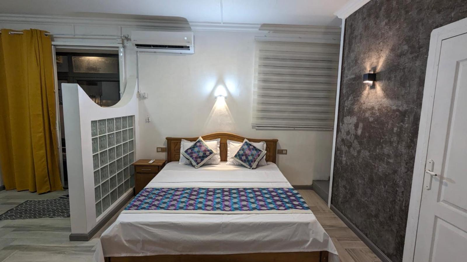 Happy House - Cosy Apartment With Private Pool And Walking Distance To Blue Bay Beach Extérieur photo
