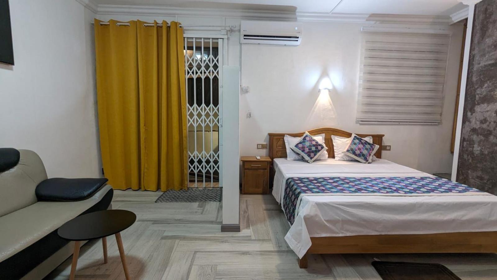 Happy House - Cosy Apartment With Private Pool And Walking Distance To Blue Bay Beach Extérieur photo